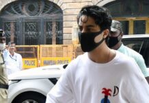 No-Evidence-of-Conspiracy-And-Nothing-Found-On-WhatsApp-Chats-That-Suggest-Committing-Drug-Related-Offences-By-Aryan-Khan-And-His-Friends-Says-Bombay-HC-Bollywood-Friday-Brands.jpg